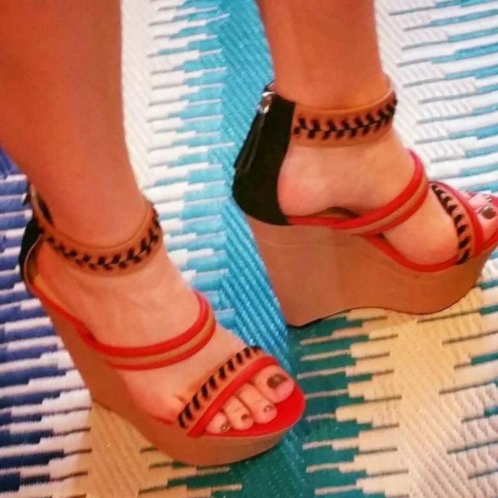 GX by Gwen Stefani